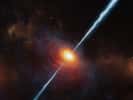 Cette vue artiste montre à quoi devait ressembler le lointain quasar P172+18 et ses jets radio. À ce jour (début 2021), c'est le quasar le plus lointain avec des jets radio jamais trouvé. Il a été étudié grâce au Very Large Telescope de l'ESO. Il est si éloigné que la lumière qui en provient a voyagé pendant environ 13 milliards d'années pour nous atteindre : nous le voyons tel qu'il était lorsque l'Univers n'avait que 780 millions d'années environ. © ESO, M. Kornmesser  